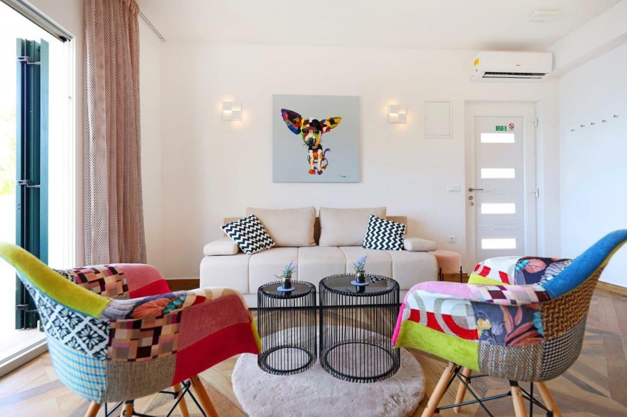 Redstone Luxury Apartments スヴェタ・ネデリャ エクステリア 写真